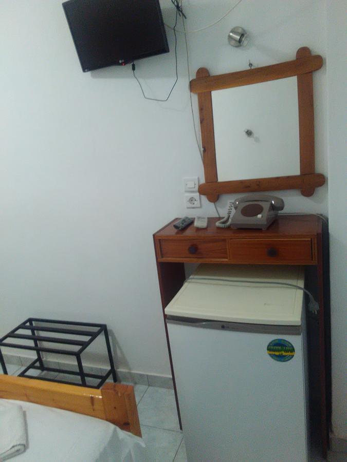 לאוטרה אדיפסאו Alina Classic Hotel מראה חיצוני תמונה