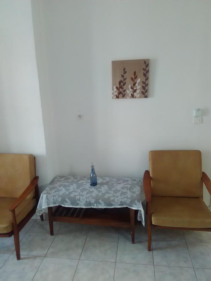 לאוטרה אדיפסאו Alina Classic Hotel מראה חיצוני תמונה